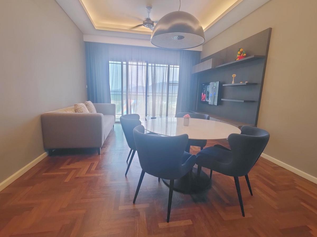 Apartment Cozy @ Vista Residents *